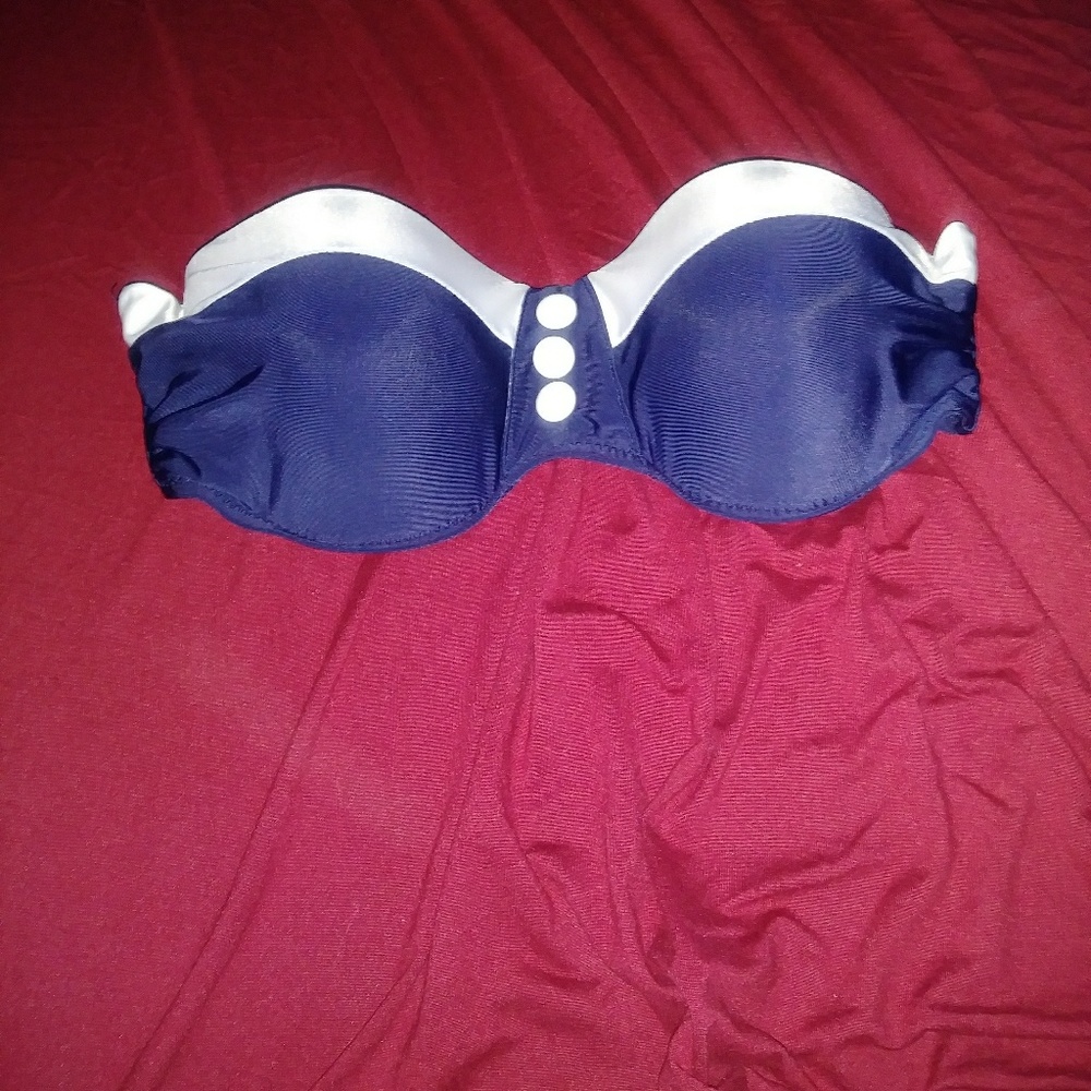 Bra - Picture 2 of 3